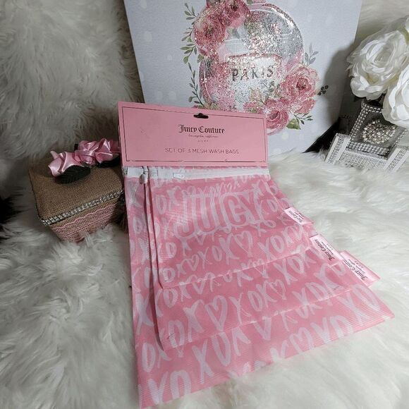 1807  Juicy Couture  Logo  Pink laundry mesh wash bags |NWT - Picture 1 of 3